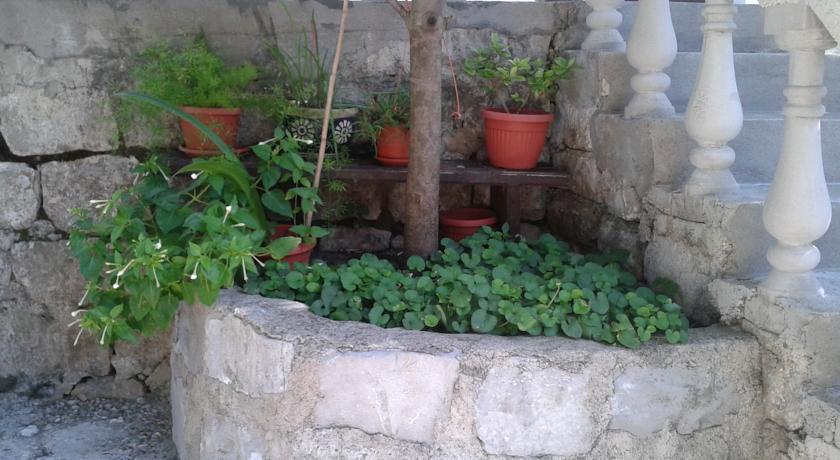 Savic Apartments Kotor Bilik gambar